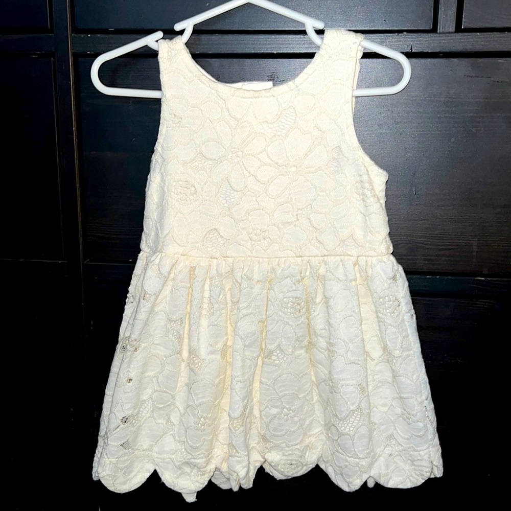 Cat & Jack dress size 18 months